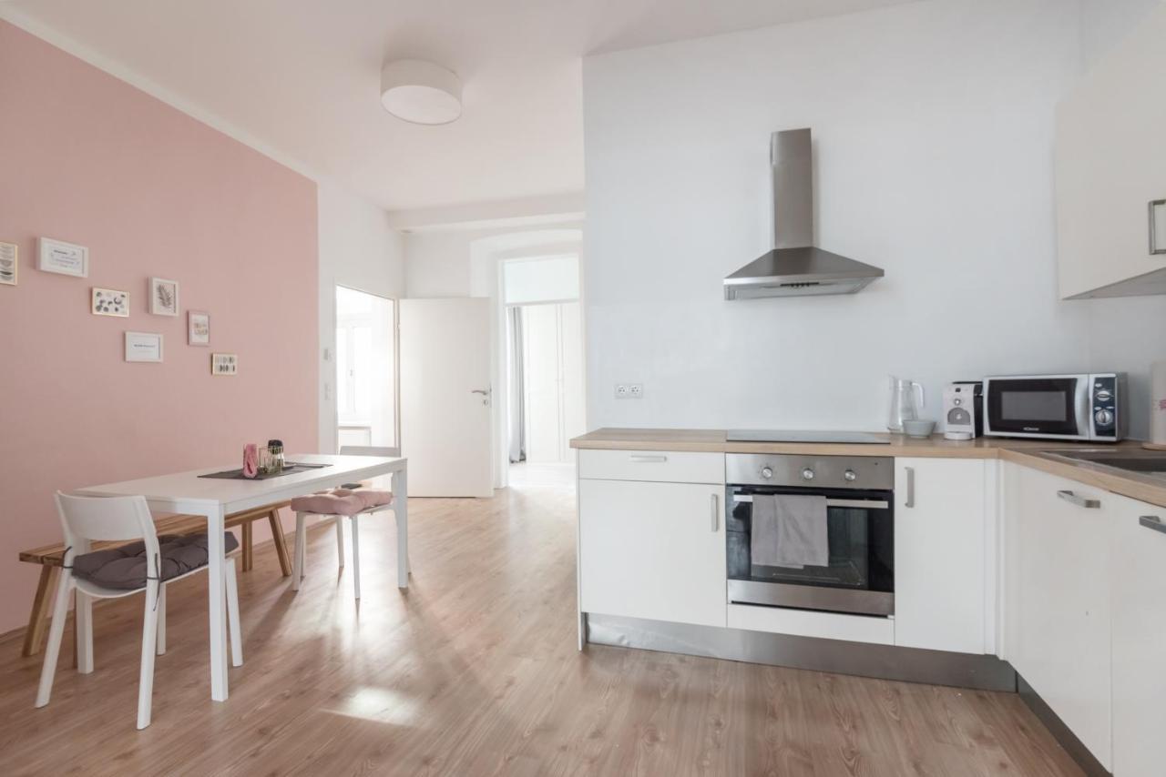 Nice Apartment In Lovely Area Bécs Kültér fotó